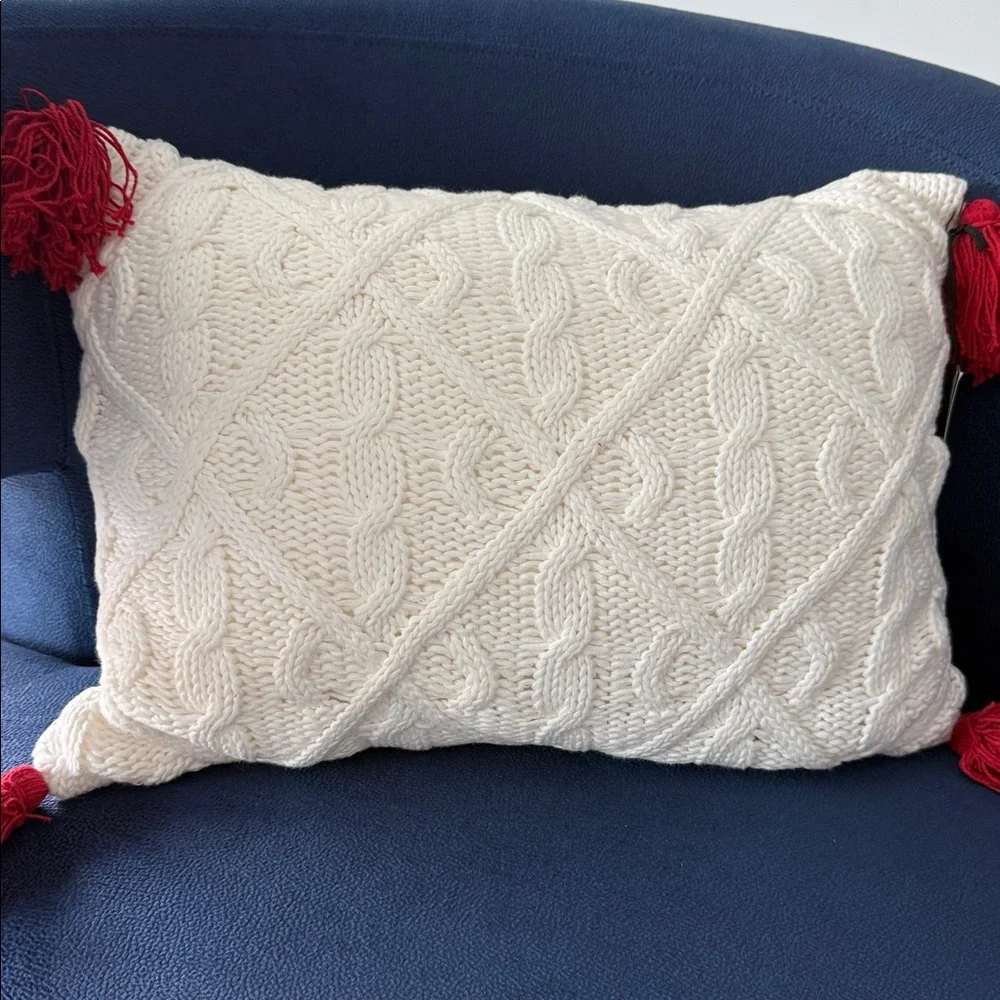 White Cable Knit Diamonds Holiday Throw Pillow with Red Tassels